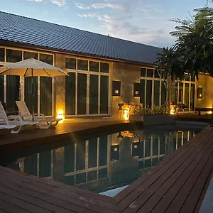 ** Hotel Arch Cenang Ma­lay­sia